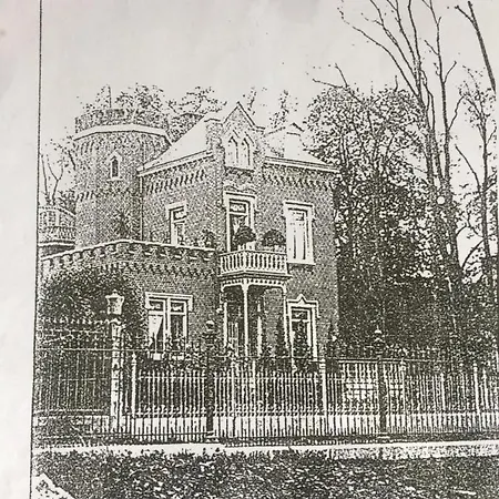 Couette-café Le Vert-bois 3*